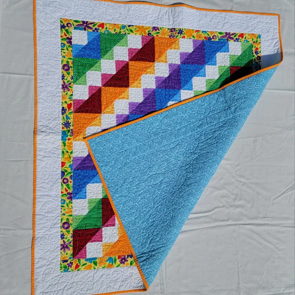 Bits & Pieces Small Quilt Multicolor